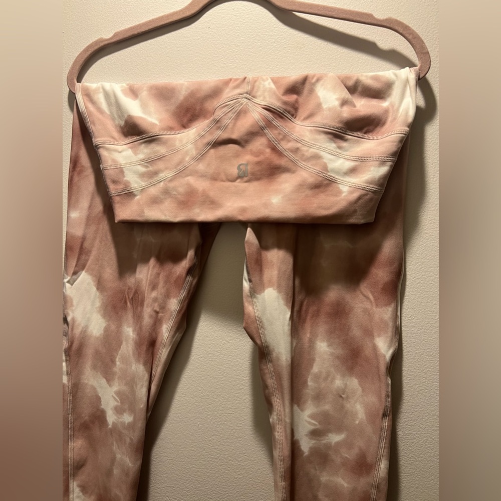 Legacy Leggings Beige Swirl print
